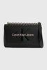 Calvin Klein Sculpted Ew Flap Concv25 Mono Kadın Omuz Çantası