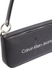 CALVIN KLEIN SCULPTED SHOULDER POUCH25 MONO Omuz Çantası