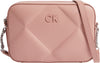 CALVIN KLEIN RE-LOCK QUILT CAMERA BAG Omuz Çantası