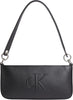 CALVIN KLEIN SCULPTED SHOULDER POUCH25 DEBOSS Omuz Çantası