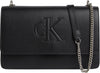 CALVIN KLEIN SCULPTED EW FLAP25 DEBOSS Omuz Çantası