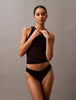 CALVIN KLEIN LOW RISE TANGA KÜLOT LV00QD5282UB1
