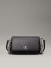 CALVIN KLEIN MINIMAL MONOGRAM SHOULDER BAG20 Omuz Çantası